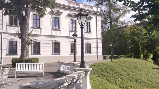 Považská Bystrica, Orlové, Gino Park Palace, osvetlenie parku