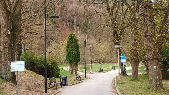 Trenčianske Teplice, osvetlenie parku