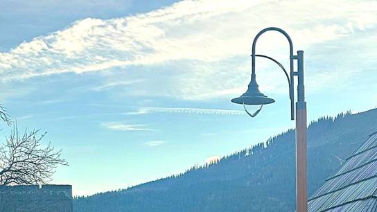 Vlkolínec, osvetlenie