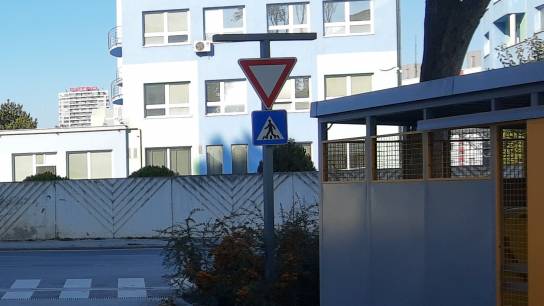 Bratislava - Bergamon (Nuppu)