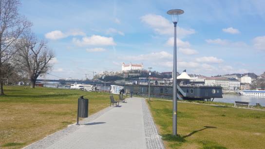 Bratislava, Tyršovo námestie