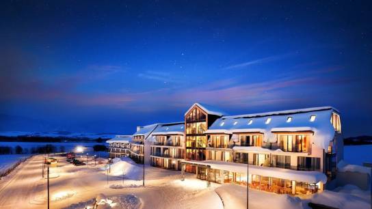 Bobrovec, Lake Garden Tatralandia, osvetlenie okolie