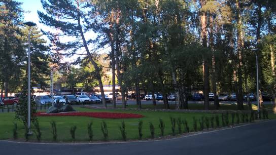 Piešťany, kúpeľný ostrov, Balnea Esplanade, osvetlenie okolia