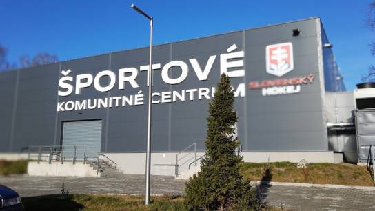 Liptovský Hrádok, športové centrum, parkovisko