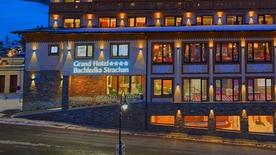Bachledova dolina - okolie Grandhotel Strachan