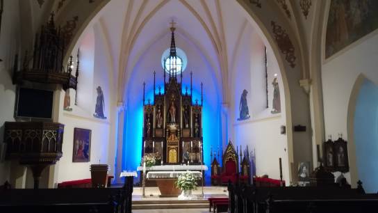 Dolný Kubín - kostol sv. Kataríny Alexandijskej, interiérové svetlenie